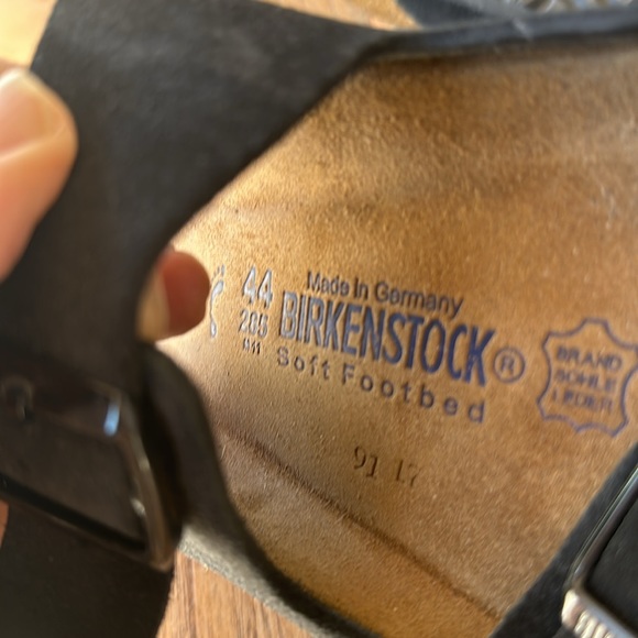New Birkenstock soft footbed slides - Picture 3 of 4